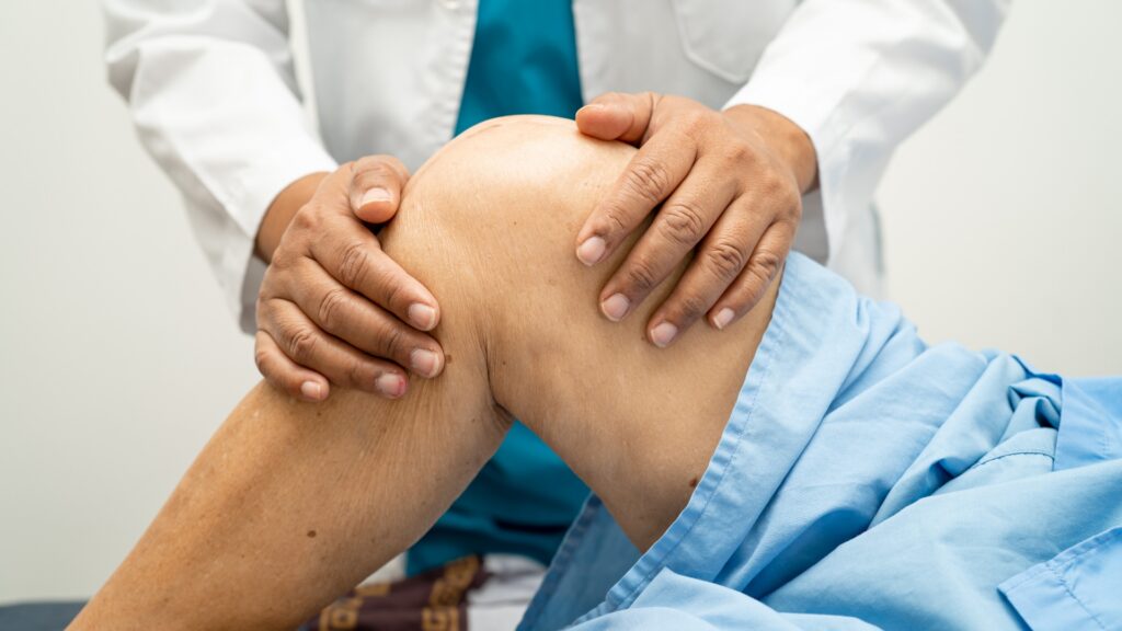 Managing Arthritis With Chiropractic Treatment